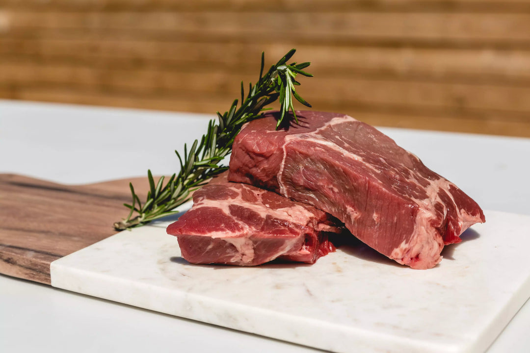 16 Natural Mixed Steaks: 4 Ribeyes, 4 New York Strip, 8 Top Sirloin Steak