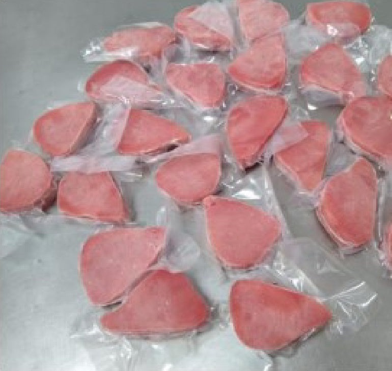 10 lb case: 4oz. Wild Caught Tuna Steaks, Grade AAA (Sushi Grade)